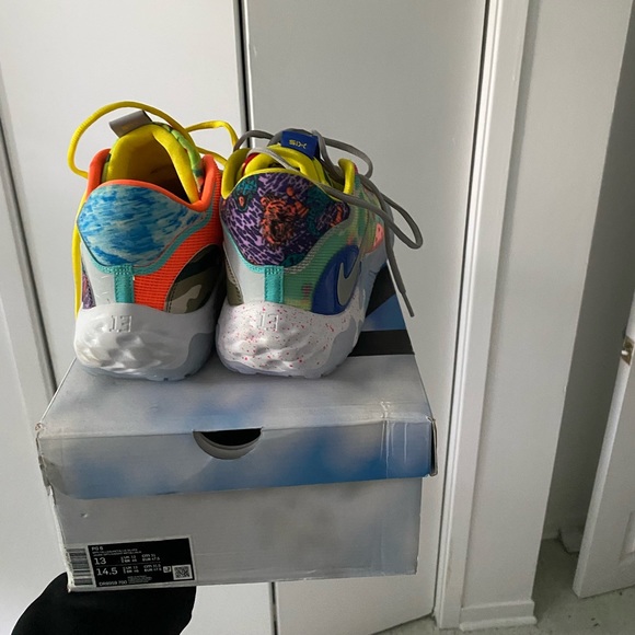 Paul George 6 basketball shoe - Picture 2 of 3